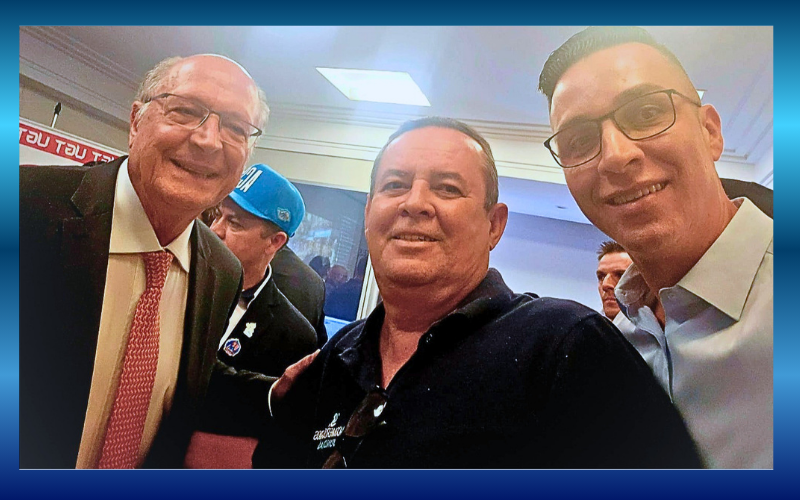 Comerciários de Jundiaí prestigiam evento sindical com Alckmin na Capital