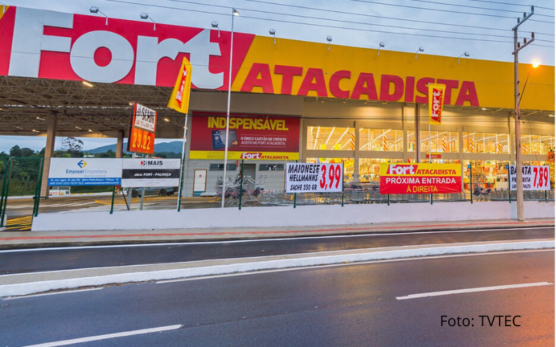 Sindicato acompanha e apoia comerciários após temporal danificar unidade do Forte em Jundiaí
